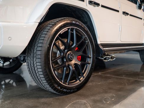 Used 2026 Mercedes-Benz G 63 AMG 4MATIC image 19