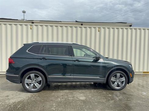 Used 2019 Volkswagen Tiguan S AWD/4WD image 2