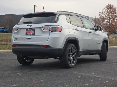 New 2026 Jeep Compass Limited AWD/4WD image 15