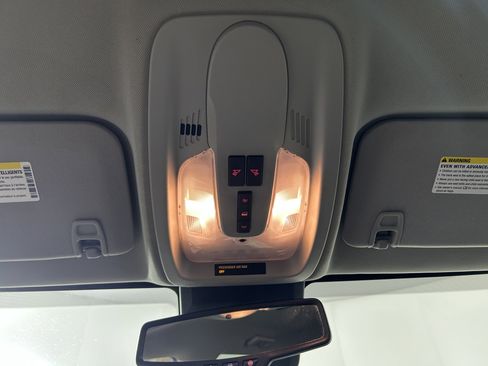 Used 2016 GMC Terrain SLE w/ Convenience Package image 23