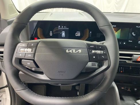New 2026 Kia Sportage LX w/ LX Convenience Package FWD image 21