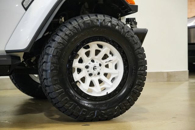 Used 2024 Jeep Wrangler Unlimited Rubicon 392 AWD/4WD image 40