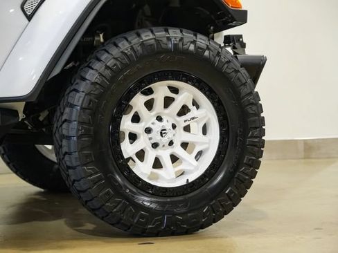 Used 2024 Jeep Wrangler Unlimited Rubicon 392 AWD/4WD image 40