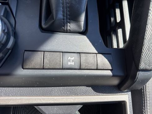 Used 2024 Toyota Tacoma TRD Off-Road image 20