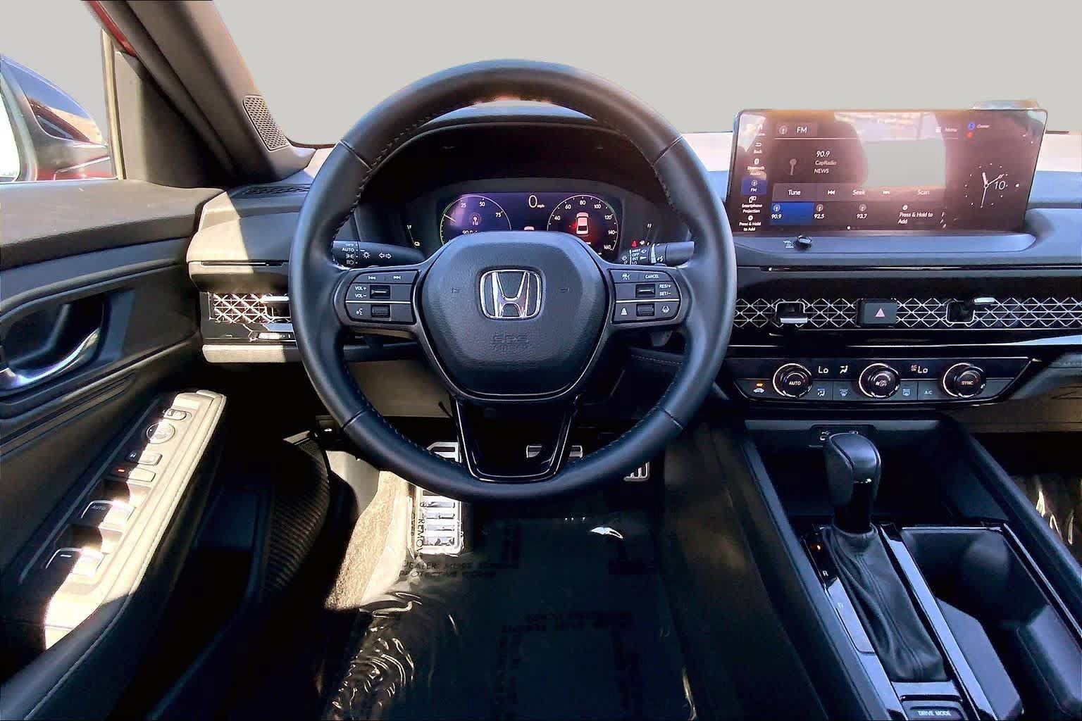 Used 2024 Honda Accord Sport image 5