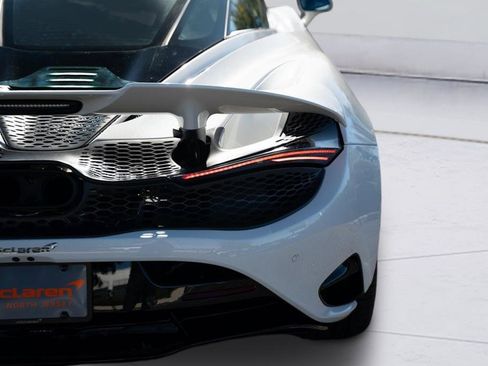 New 2026 McLaren 750S RWD image 32