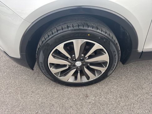 Used 2017 Buick Encore Essence image 10