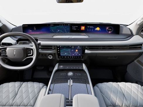 New 2025 Lincoln Navigator L Black Label image 30