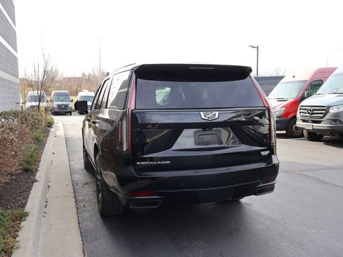 Used 2021 Cadillac Escalade Sport w/ Driver Assist Tech Package image 8