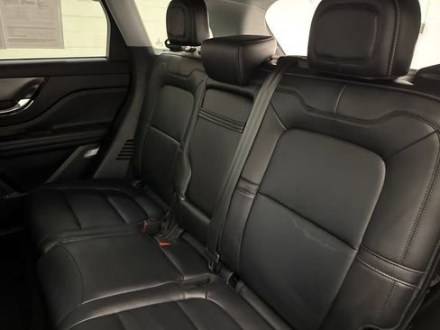 Used 2022 Lincoln Corsair FWD image 21