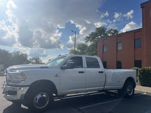 Used 2023 RAM 3500 Tradesman w/ Chrome Appearance Group AWD/4WD image 2
