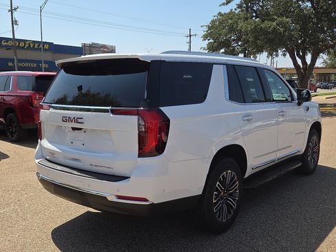 New 2026 GMC Yukon Elevation w/ Elevation Premium Package AWD/4WD image 4