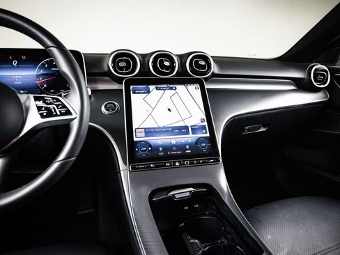 Used 2025 Mercedes-Benz C 300 Sedan image 19