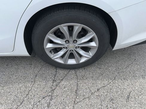 Used 2021 Chevrolet Malibu LT image 15