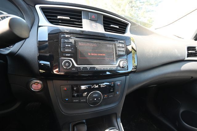 Used 2018 Nissan Sentra SV FWD image 11