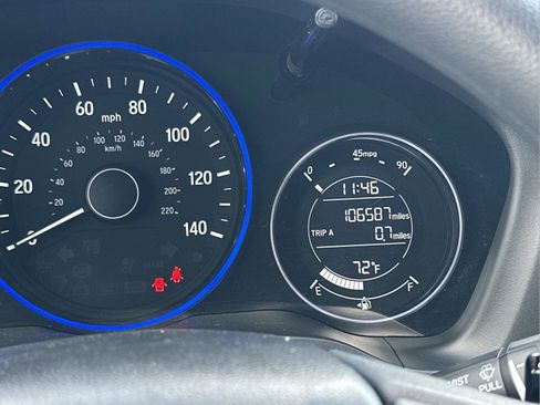 Used 2016 Honda HR-V EX image 11