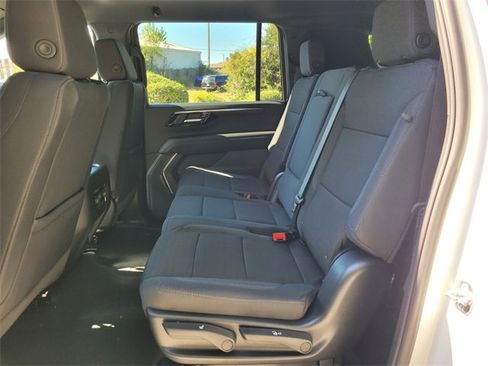 New 2026 Chevrolet Suburban LS image 11
