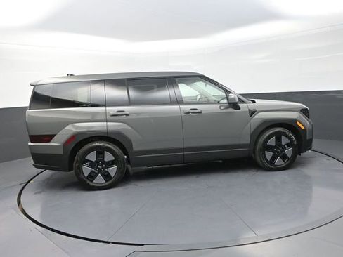 New 2026 Hyundai Santa Fe SE FWD image 9