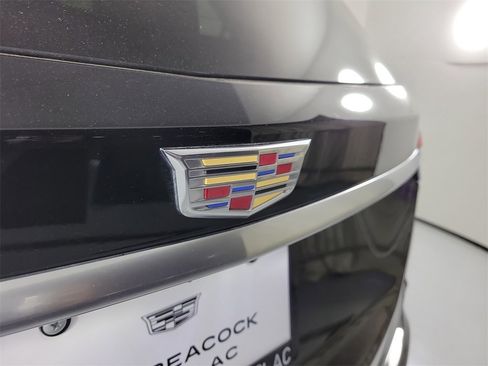 Certified 2024 Cadillac XT6 Premium Luxury w/ Technology Package image 6