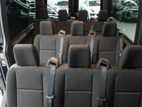 Used 2025 Mercedes-Benz Sprinter 2500 image 10