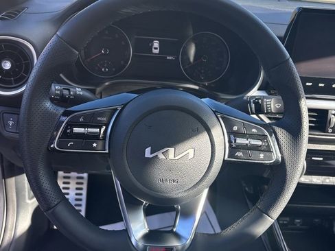 Used 2024 Kia Forte GT-Line image 18