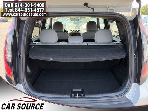 Used 2015 Kia Soul + image 7