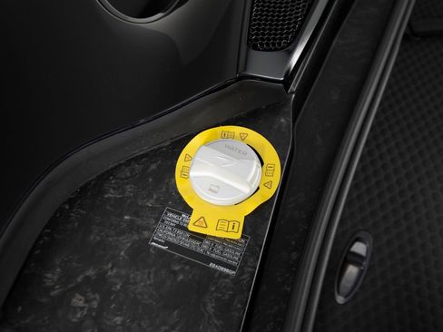 Used 2023 McLaren GT image 46