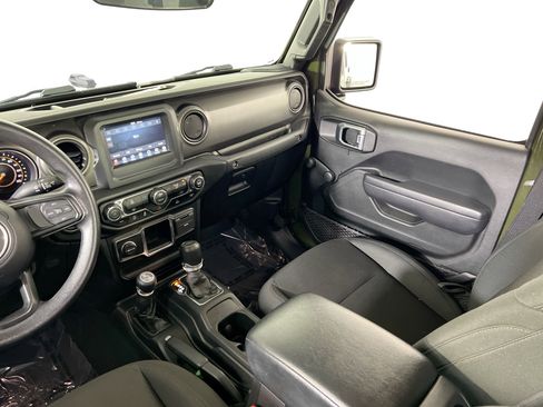 Used 2022 Jeep Gladiator Sport image 21