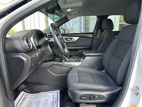 Used 2020 Chevrolet Blazer LT AWD/4WD image 11