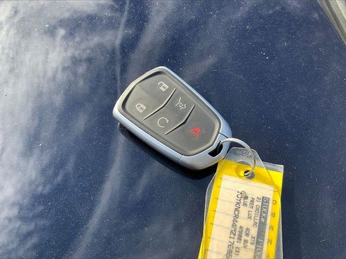 Used 2021 Cadillac XT5 Premium Luxury image 35