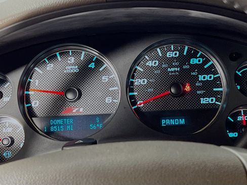 Used 2011 Chevrolet Avalanche LT w/ Luxury Package image 22