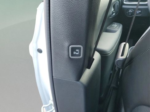 New 2026 Chrysler Pacifica Limited w/ S Appearance Package image 15