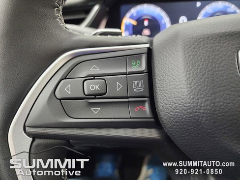 New 2025 Jeep Grand Cherokee L Laredo w/ Luxury Tech Group I image 18