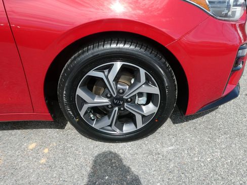 Used 2020 Kia Forte LXS image 28