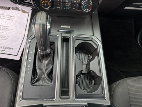 Used 2016 Ford F150 XLT w/ Equipment Group 302A Luxury AWD/4WD image 26