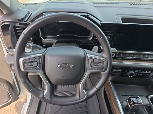 Certified 2022 Chevrolet Silverado 1500 RST w/ Convenience Package II image 17