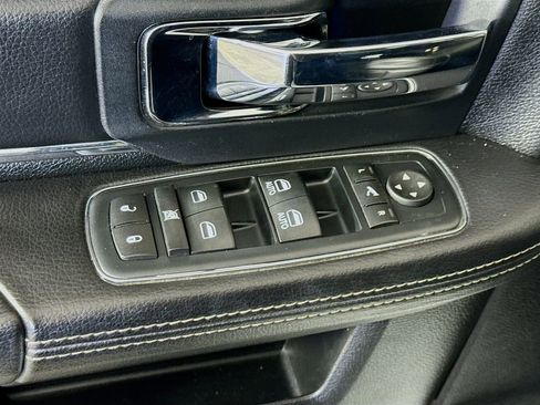 Used 2016 RAM 2500 Laramie w/ Sport Appearance Group image 18