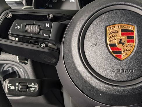 New 2026 Porsche Macan Turbo AWD/4WD image 37