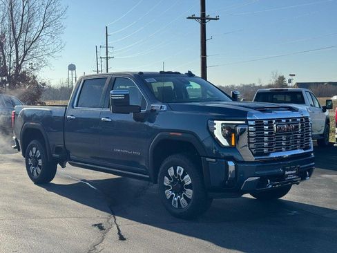 New 2026 GMC Sierra 2500 Denali w/ Denali Reserve Package image 2