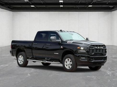 New 2026 RAM 2500 Big Horn AWD/4WD image 3