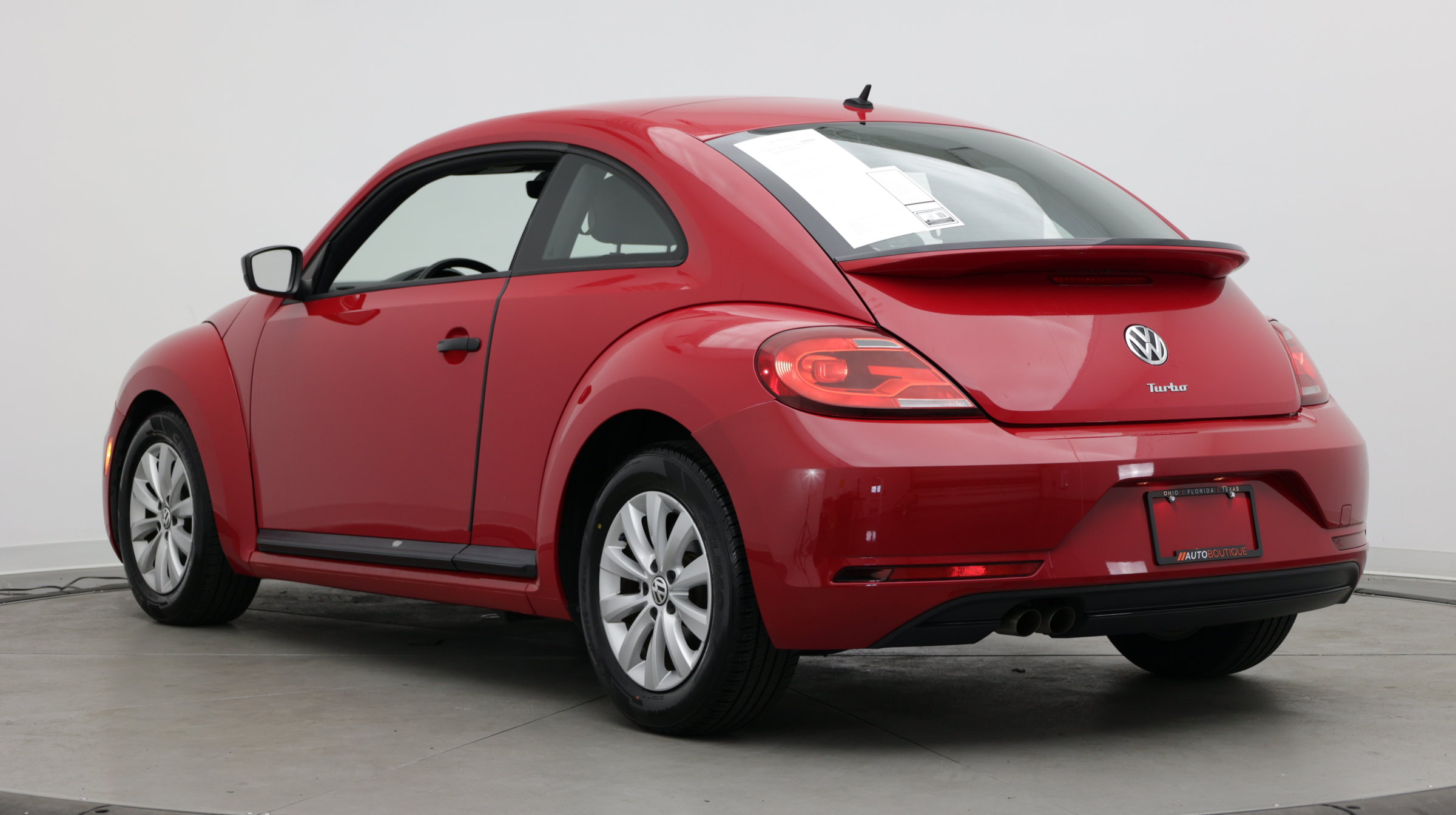 Used 2017 Volkswagen Beetle 1.8T Classic FWD image 5