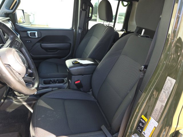 Used 2023 Jeep Gladiator Sport AWD/4WD image 10