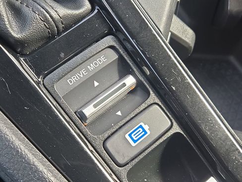 Used 2023 Honda Accord EX-L image 52