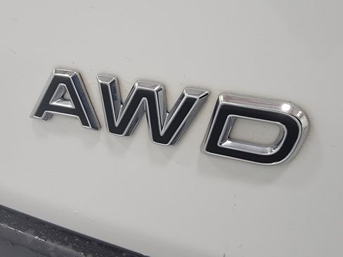 Used 2022 Ford Transit 250 Low Roof AWD w/ Load Area Protection Package image 10