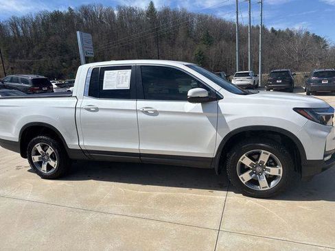 Used 2024 Honda Ridgeline RTL image 3