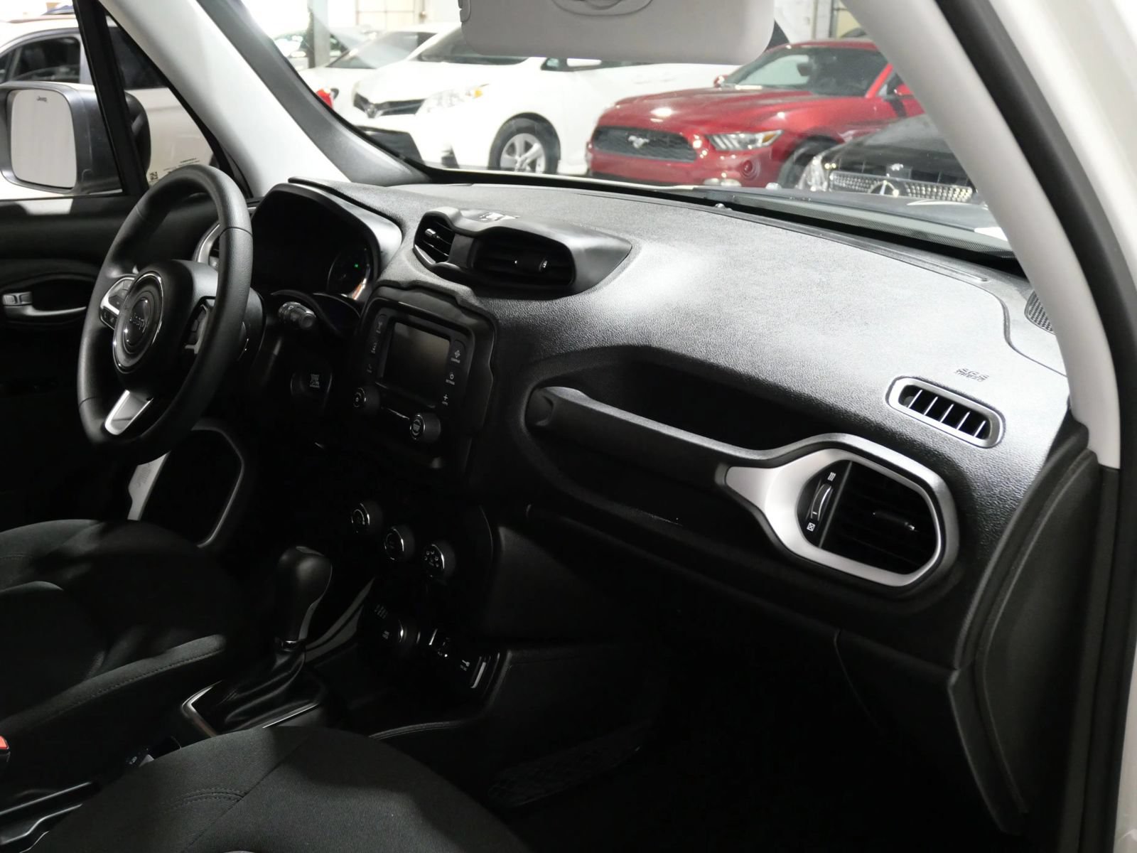 Used 2019 Jeep Renegade Sport AWD/4WD image 10