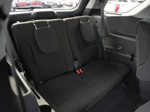 Certified 2021 Ford Explorer XLT image 15