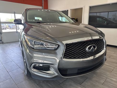 Used 2018 INFINITI QX60 AWD w/ Premium Plus Package image 5