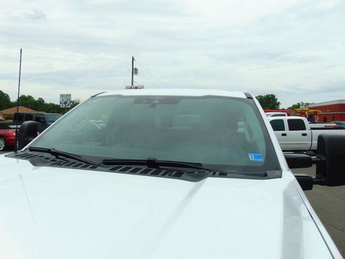Used 2025 Ford F250 XLT AWD/4WD image 37