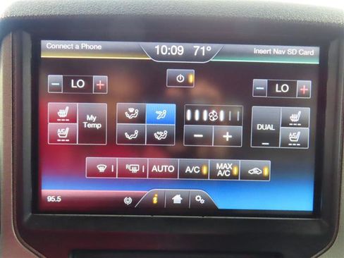 Used 2016 Ford F450 Lariat w/ Lariat Ultimate Package image 28